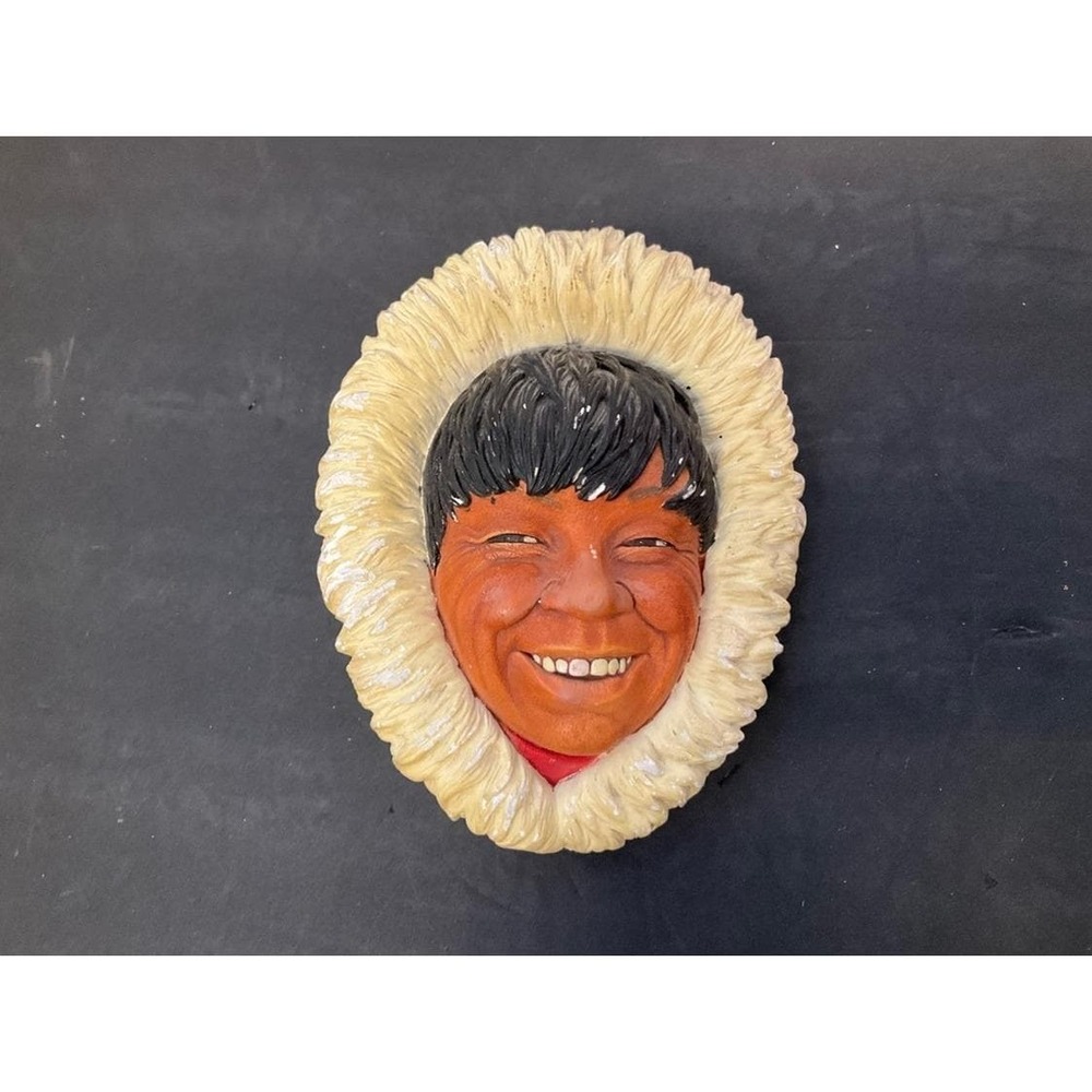 Vintage Bossons Chalkware Head Eskimo Inuit Character Wall Mask Plaque England